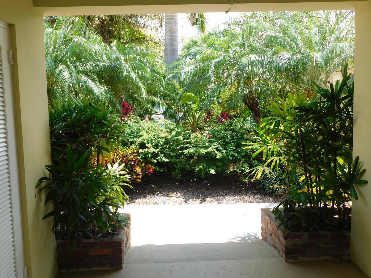 The Grove Beach Condominiums Delray Beach Eksteriør bilde